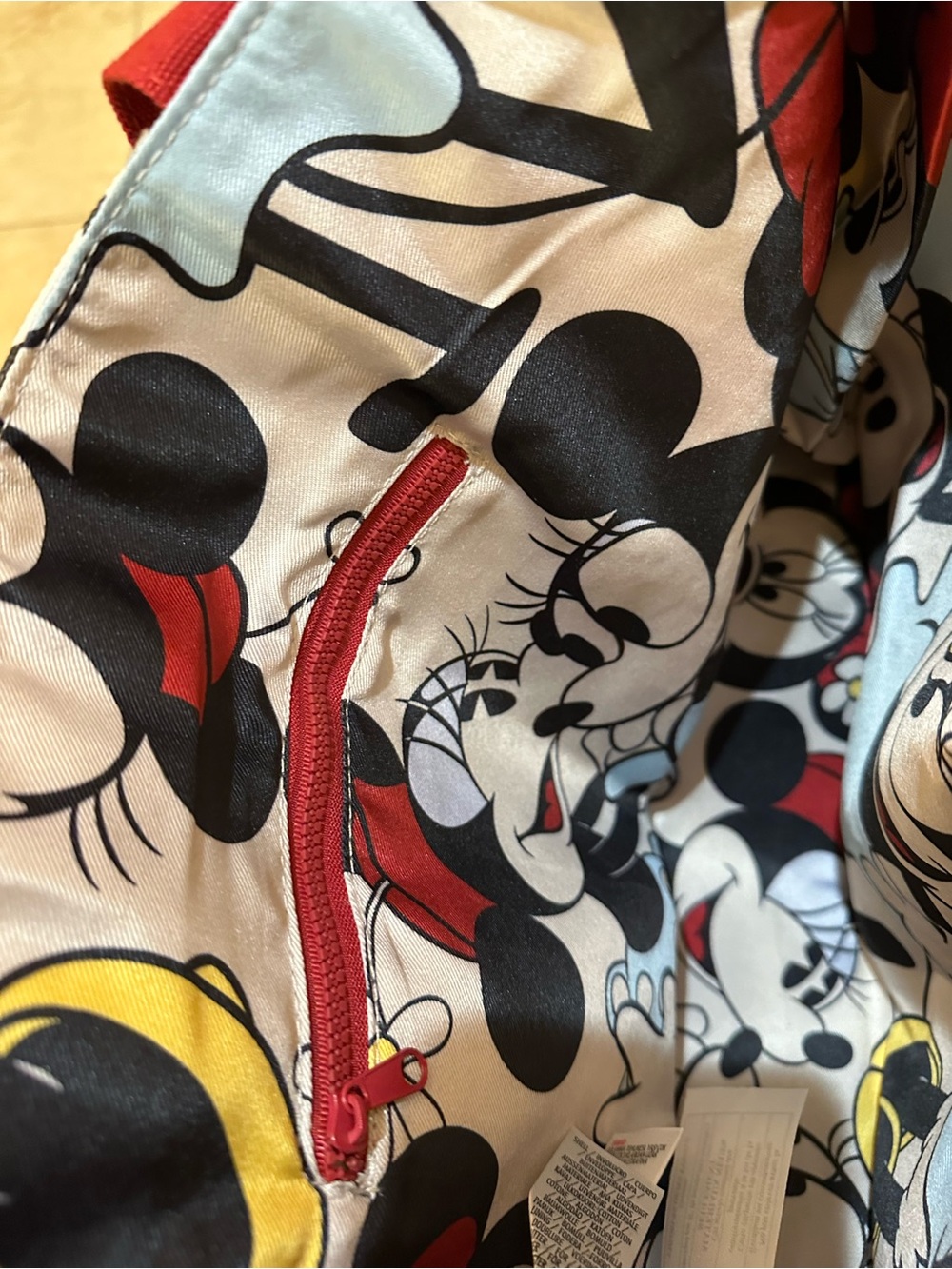 Disney Canvas Tote with Minnie & Friends Multicolor Print and Red Handles NWT - Picture 2 of 4